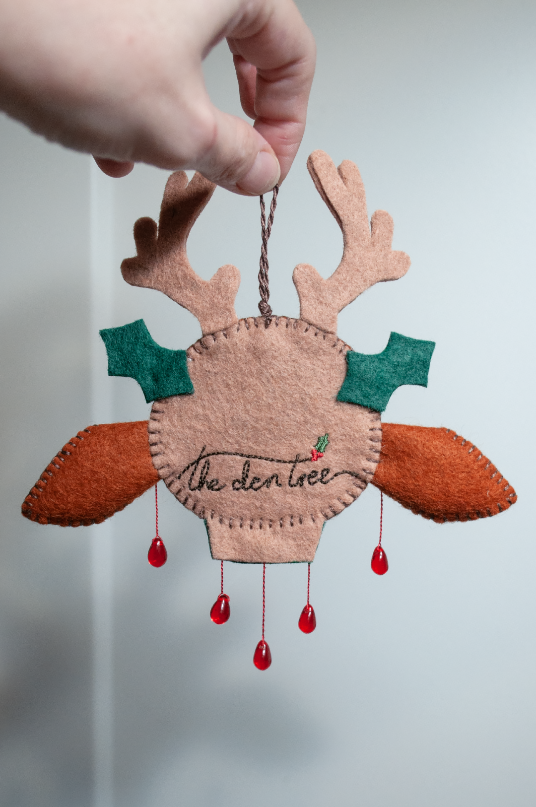 the floating head of blitzen